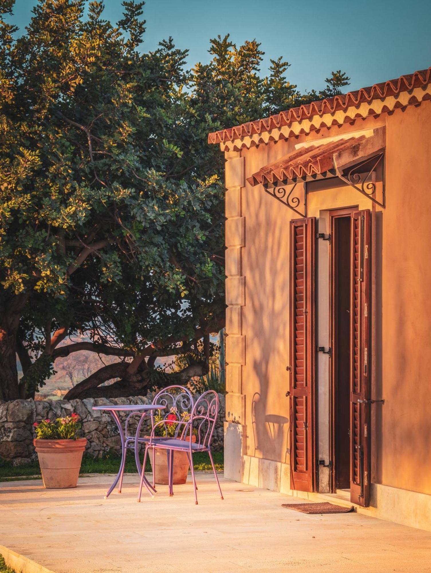 Hotel La Corte Del Sole Lido di Noto Luaran gambar