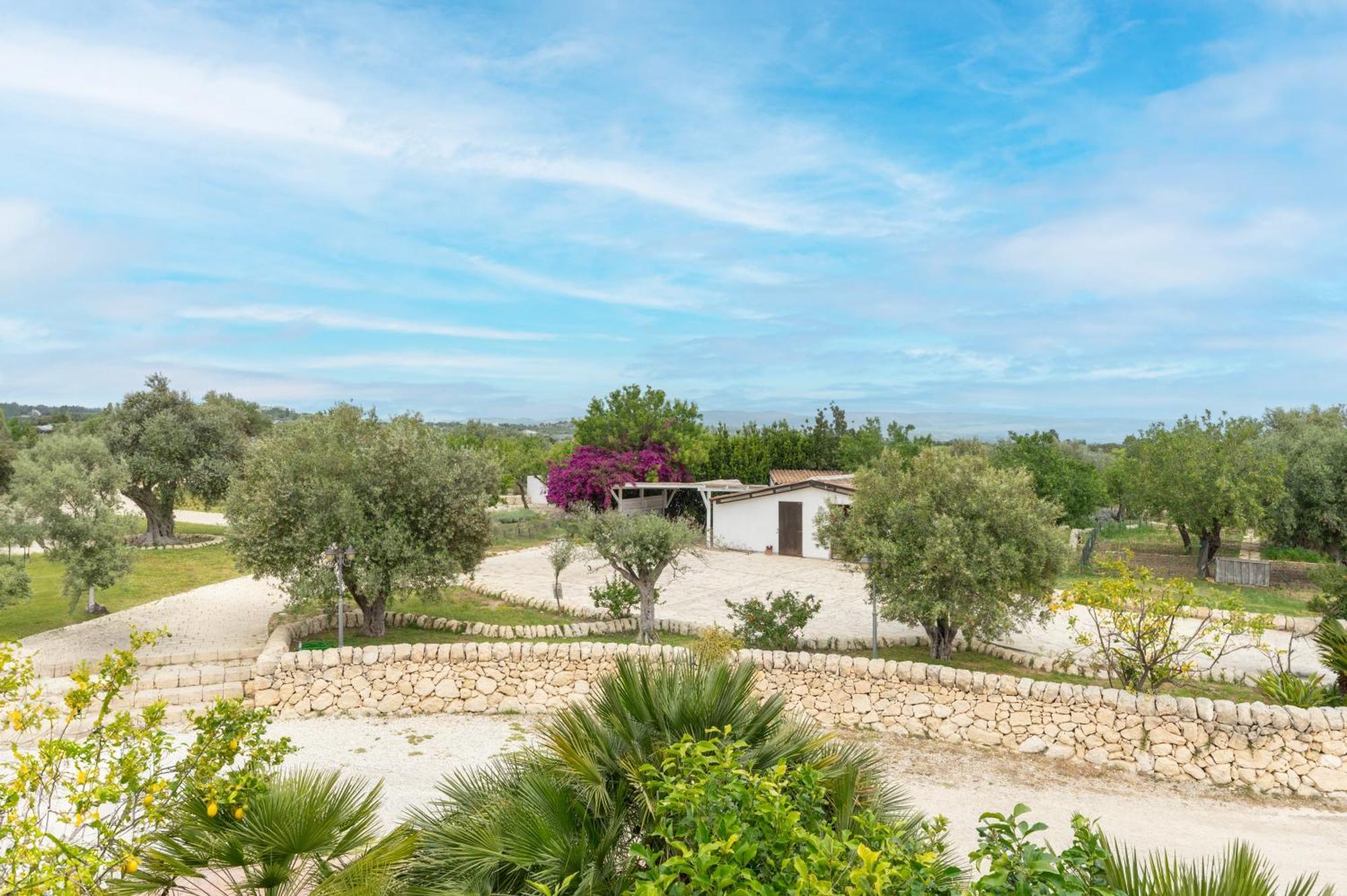 Hotel La Corte Del Sole Lido di Noto Luaran gambar